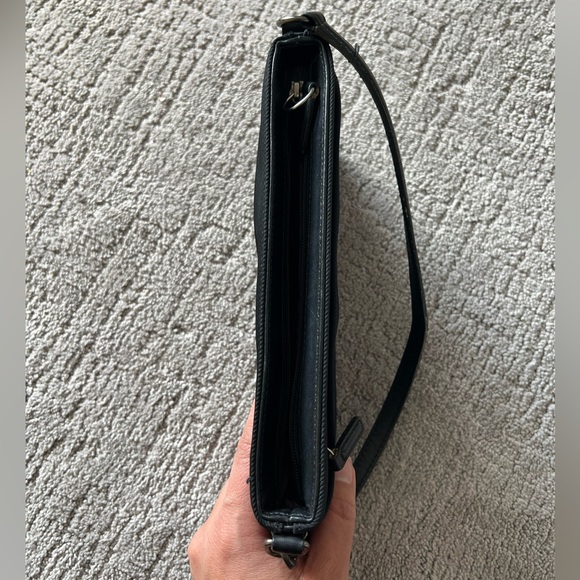 Coach Vintage #7407 Mercer Demi Mini Handbag (2001) - Picture 7 of 14